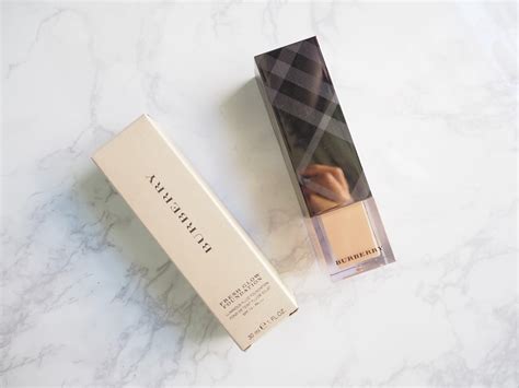 burberry luminous fluid foundation review|burberry fresh glow review.